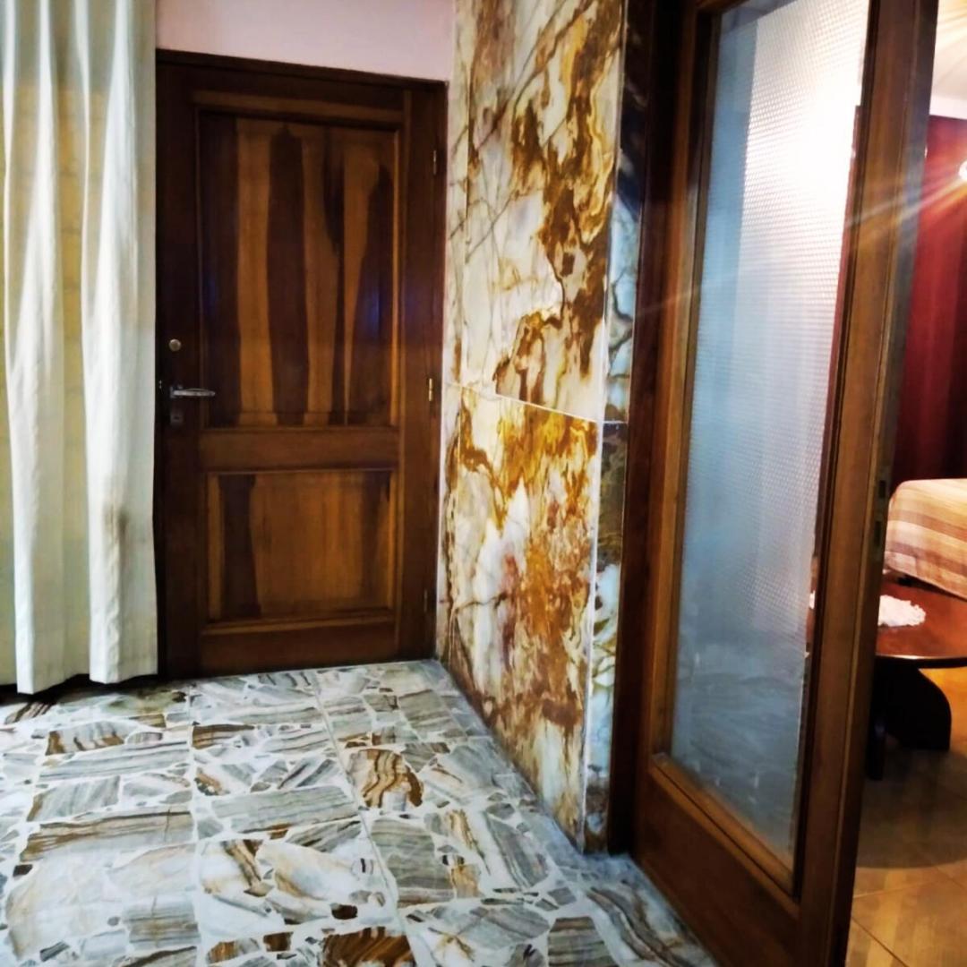 Depto Alsina Apartamento *