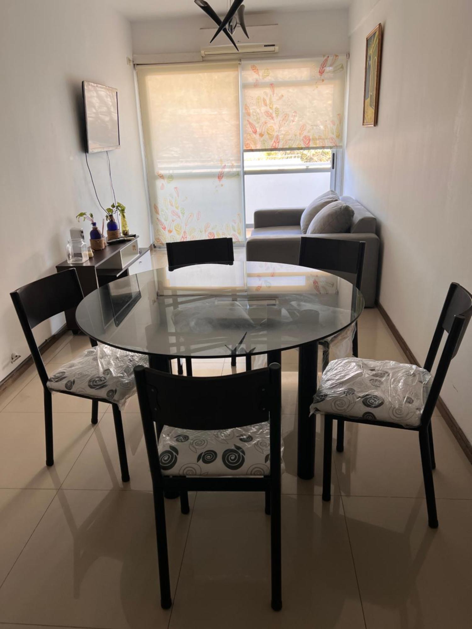 Apartamento Depto De 2 Habitaciones, 4 O 6 Personas, Zona Tres Cerritos