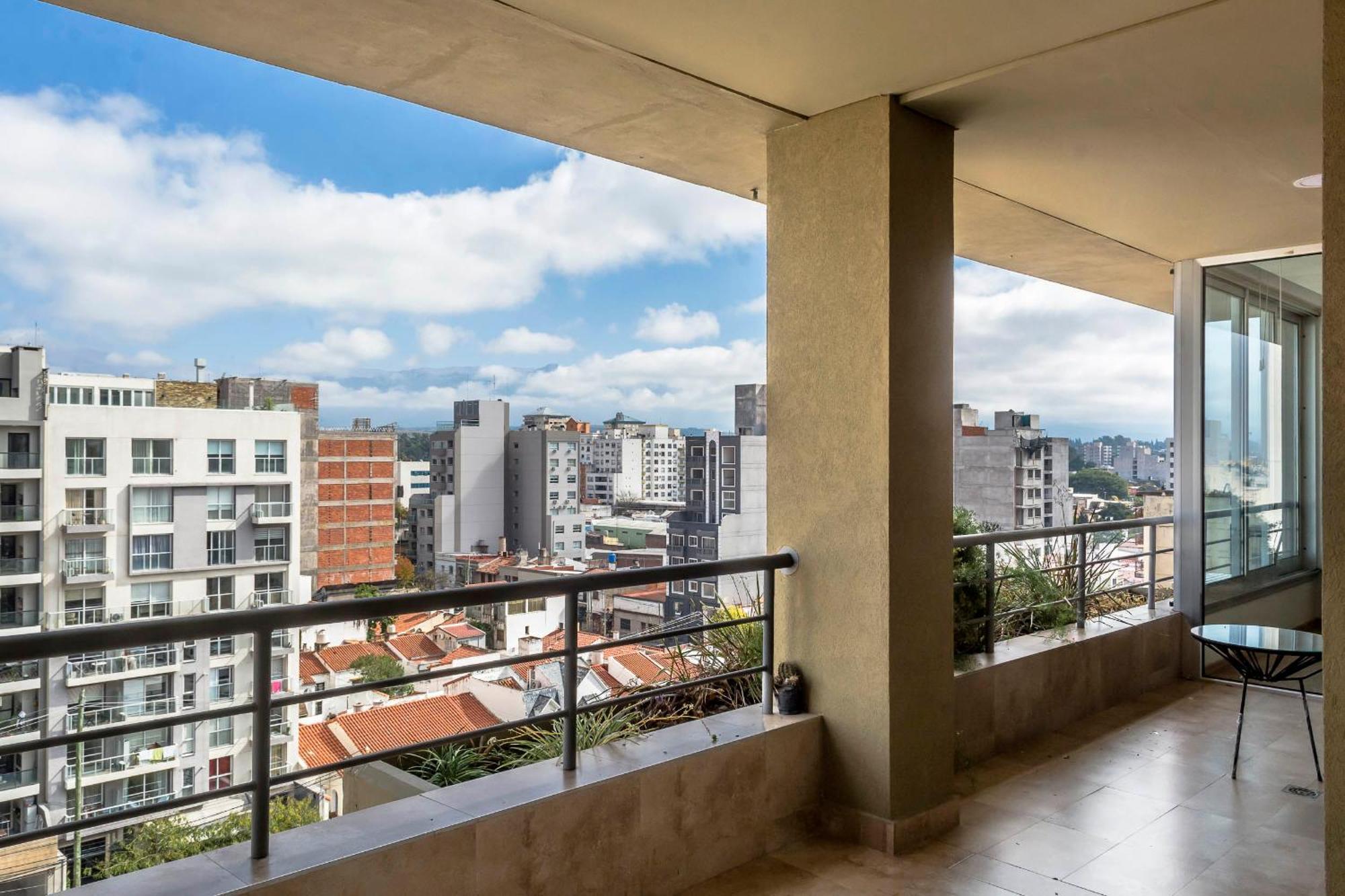 Penthouse Aires Verdes *