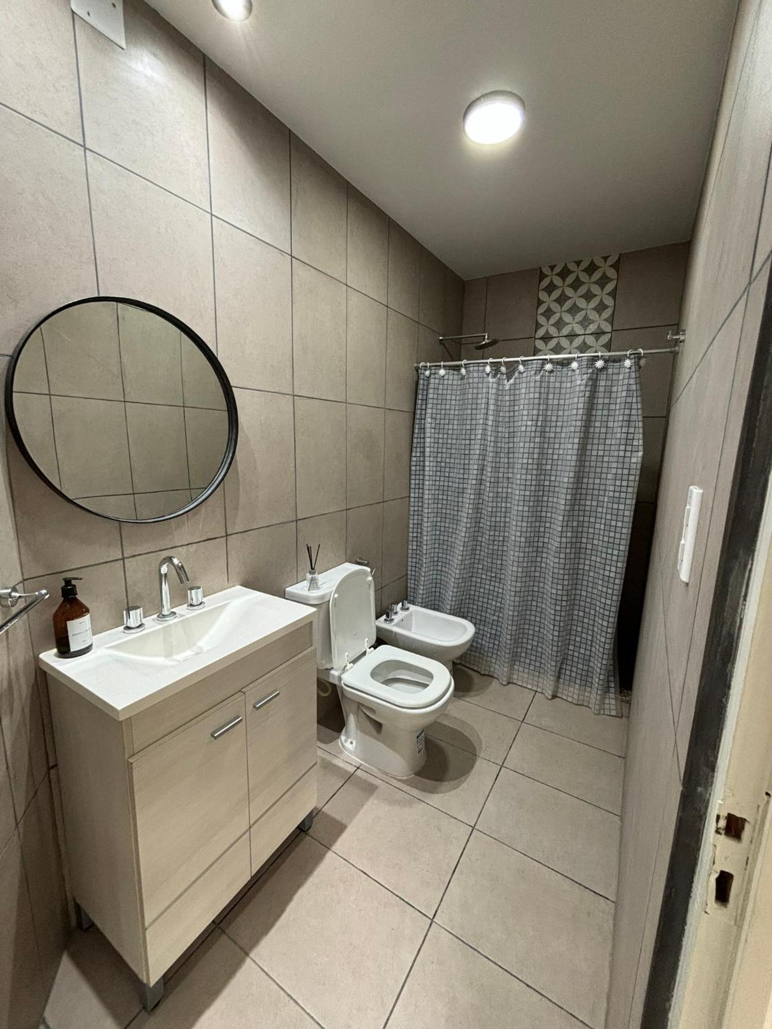 Con Bano Privado Zona Centro - Capital