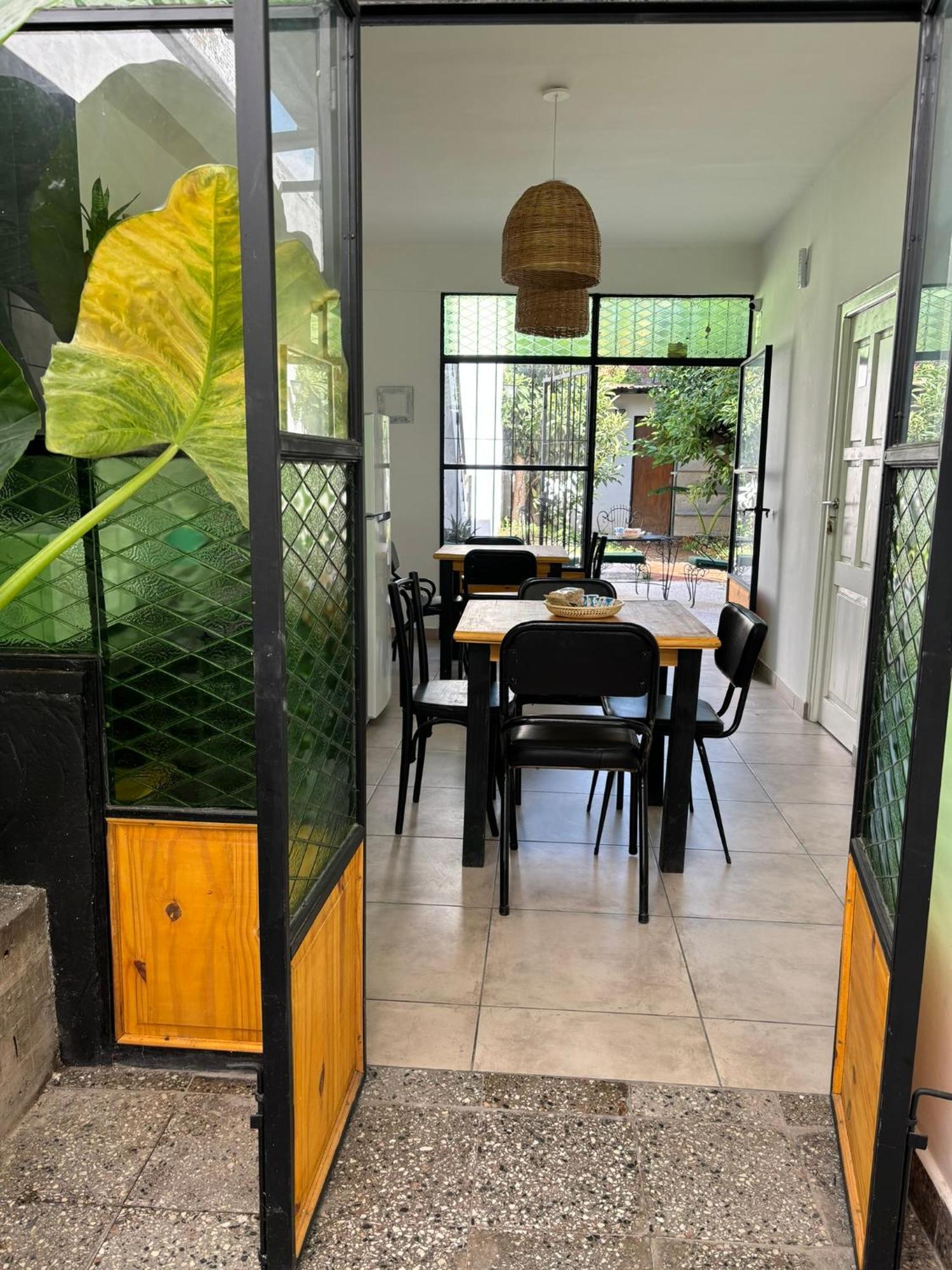Habitación en casa particular Con Bano Privado Zona Centro - Capital