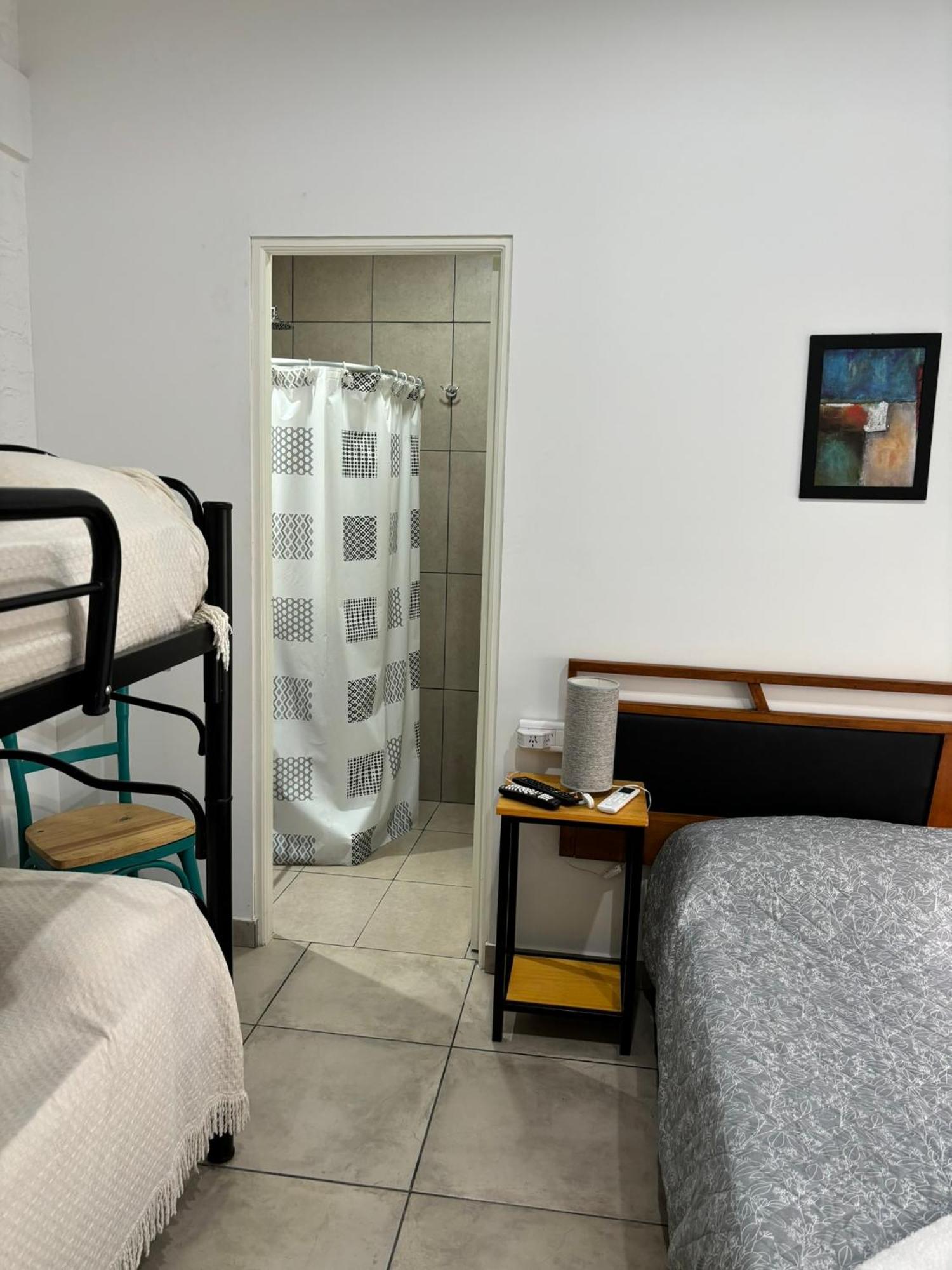 Con Bano Privado Zona Centro - Capital *