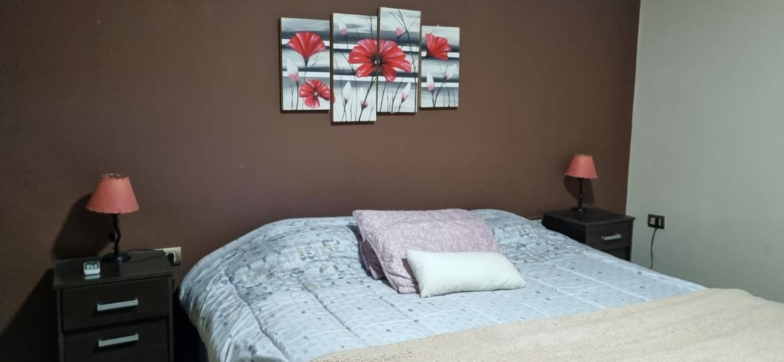 Casa Con Piscina Y Parque En , Zona Aeropuerto * Salta