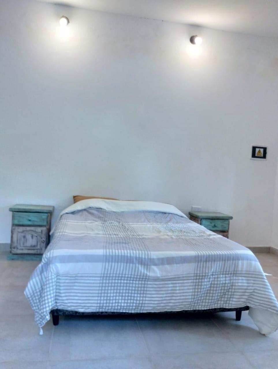Hostal Casa Nuestra *