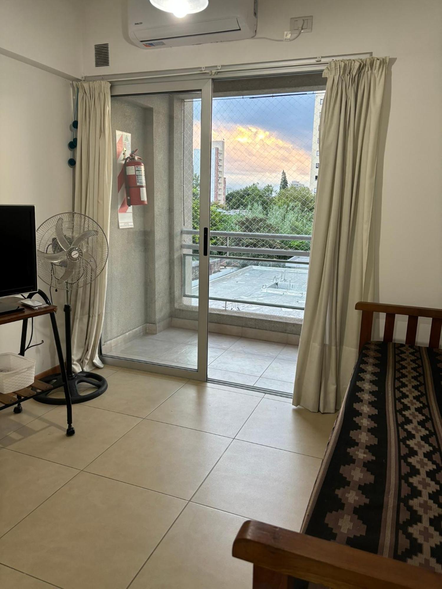 Vicente López 1463 - Dpto Para 4 - Apartamento