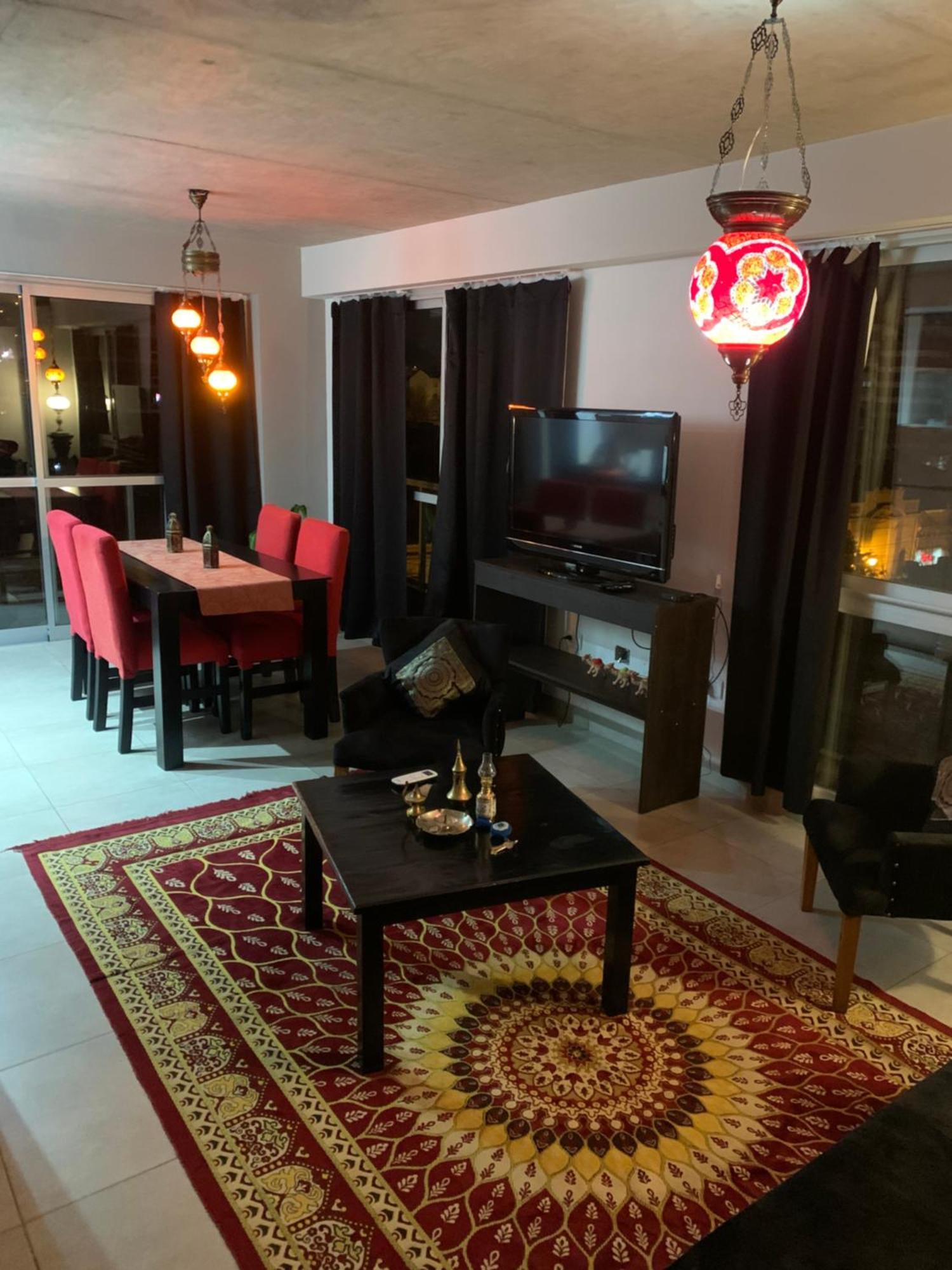 Apartment Abu Dabhi *
