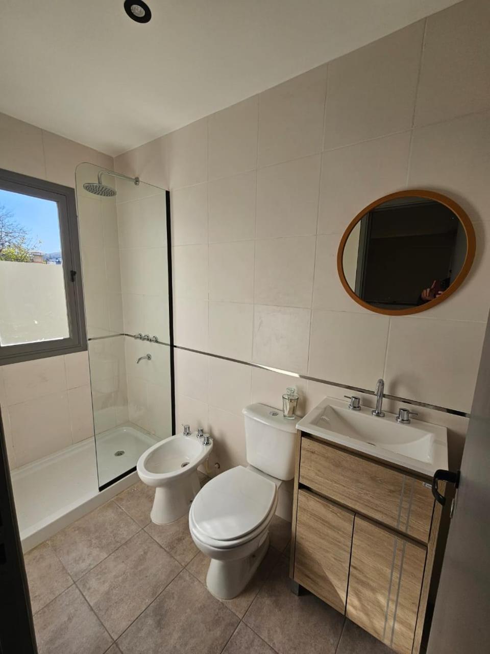 Moderno Monoambiente En Apartamento *