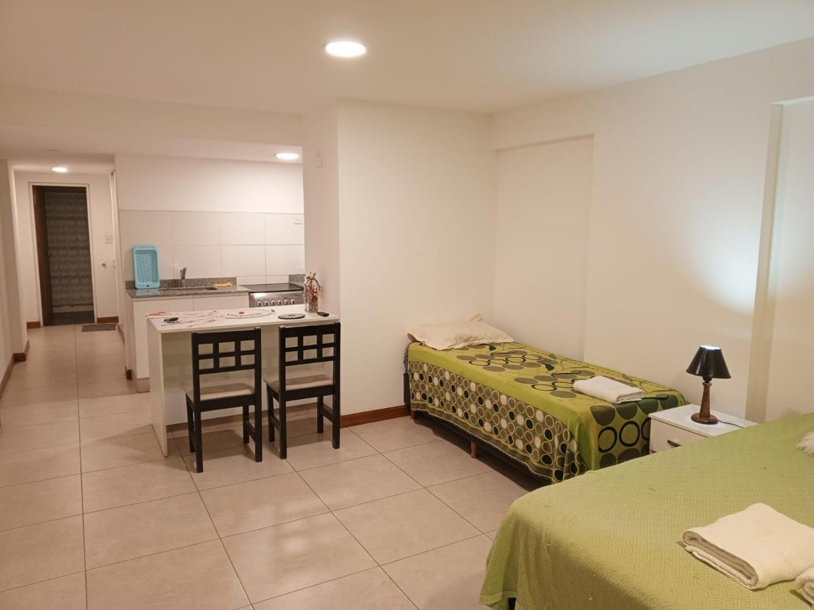 Departamento Alvear Apartamento *