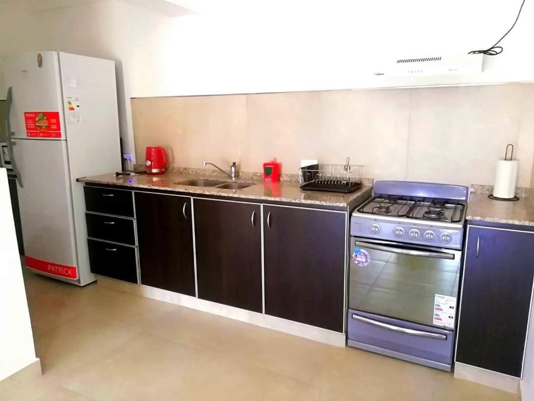 Depto Amplio Zona Shopping Y Penas Apartamento *