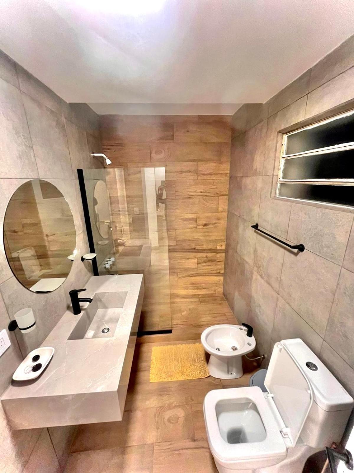 Departamento Boutique Centrico, Nuevo Y Moderno Con 3 Y 2 Banos En Calle Caseros *