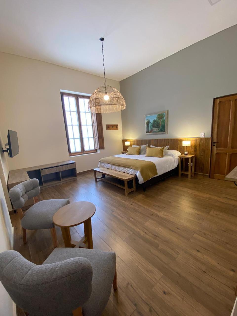 Inn Del Milagro