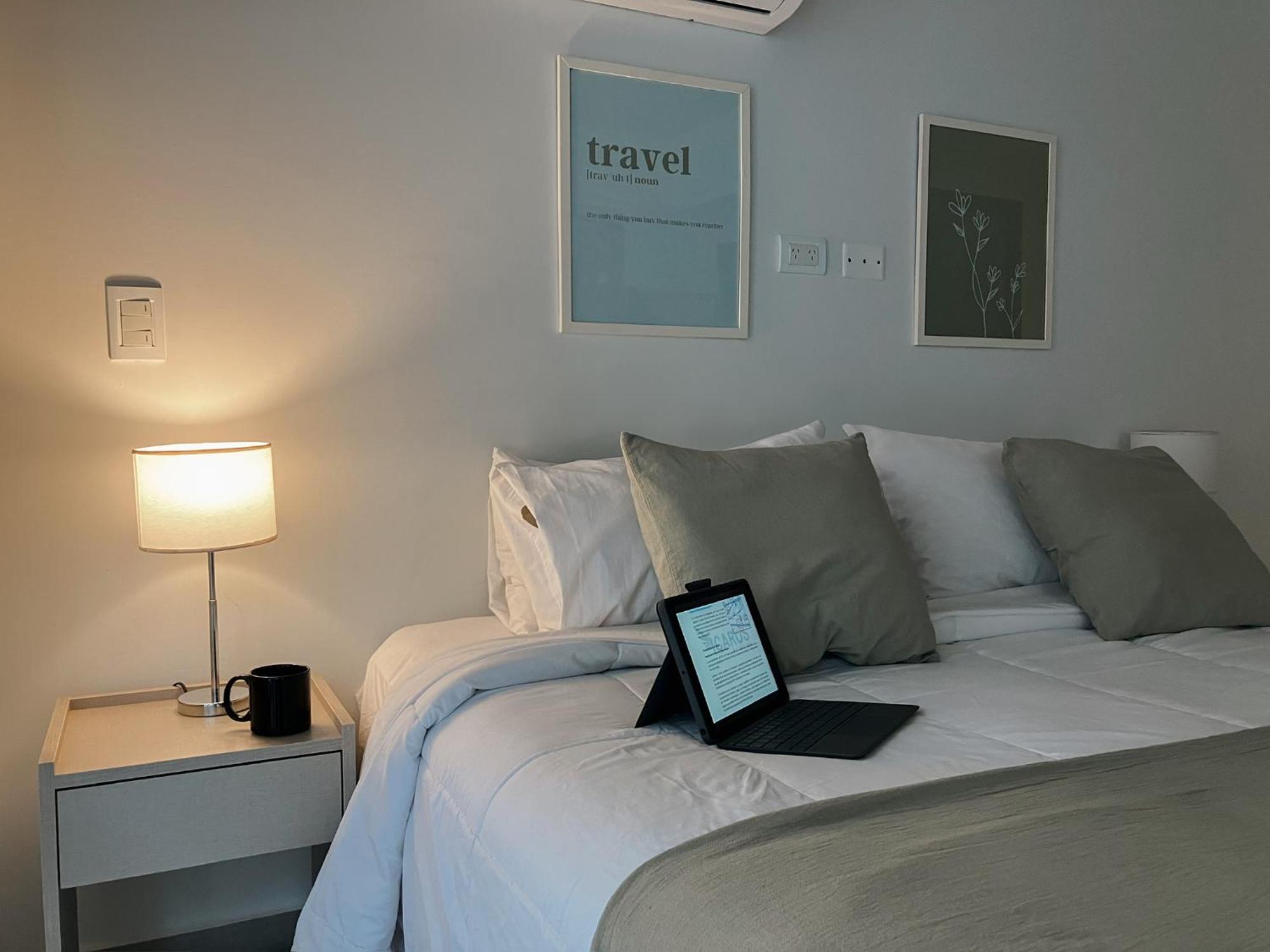 Apartamento Bravo En El Casco Historico De Salta, P/ 2.