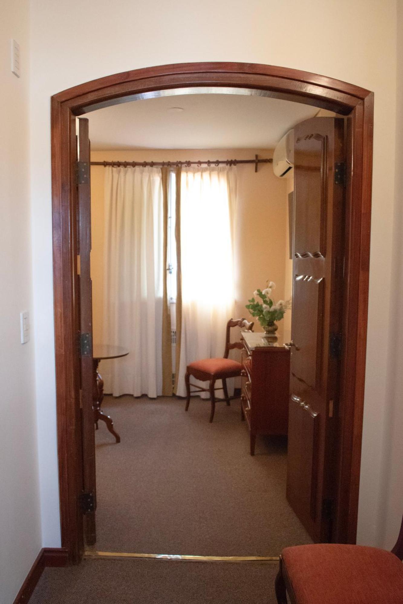 Hotel Salta Hotel