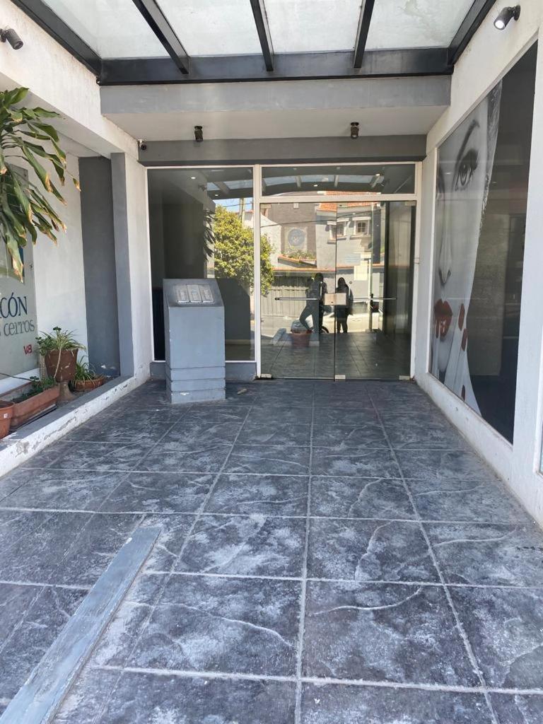 Apartamento Departamento Monoambiente En Tres Cerritos