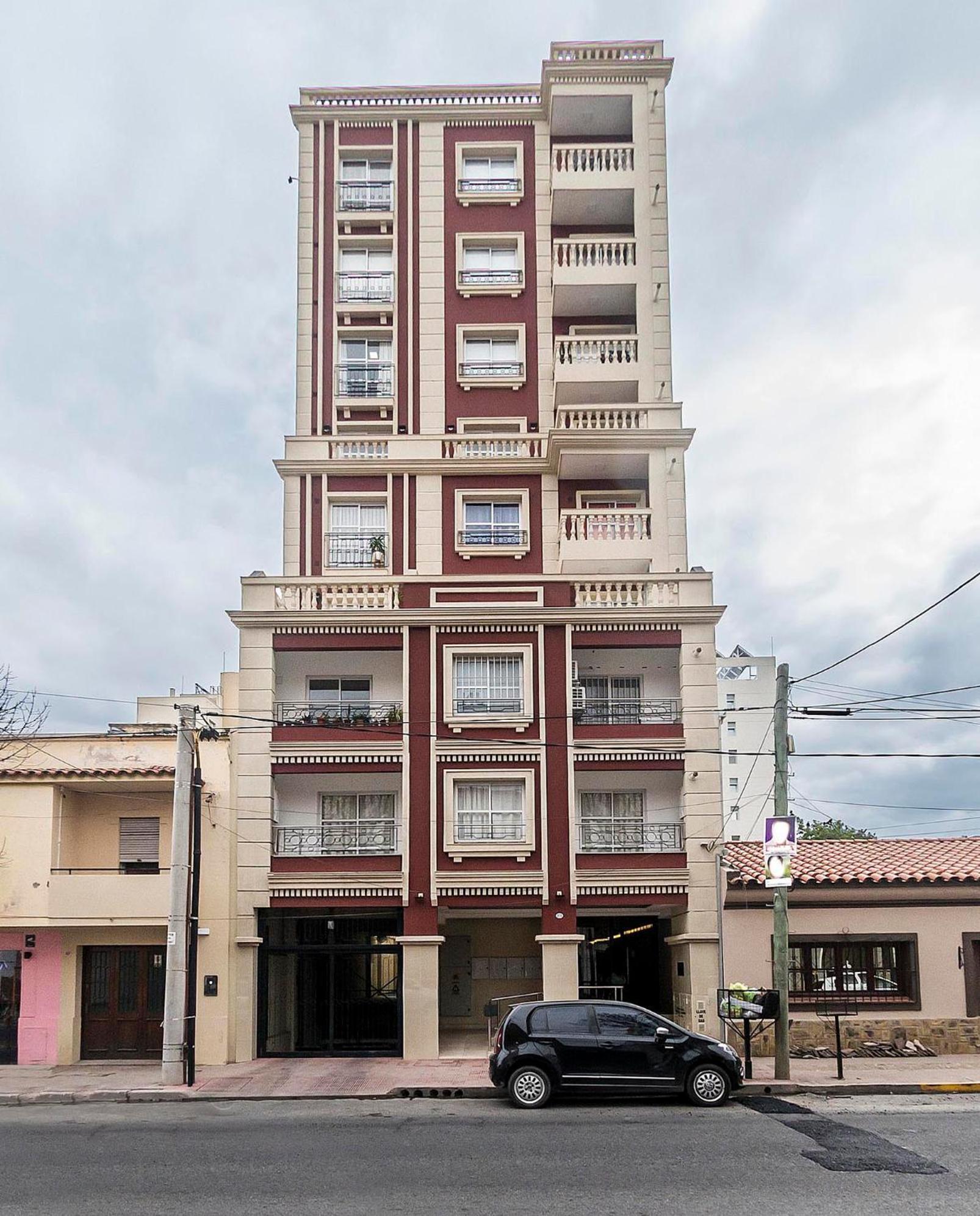 Departamento En Pueyrredon 823 - Lb 12 Apartamento