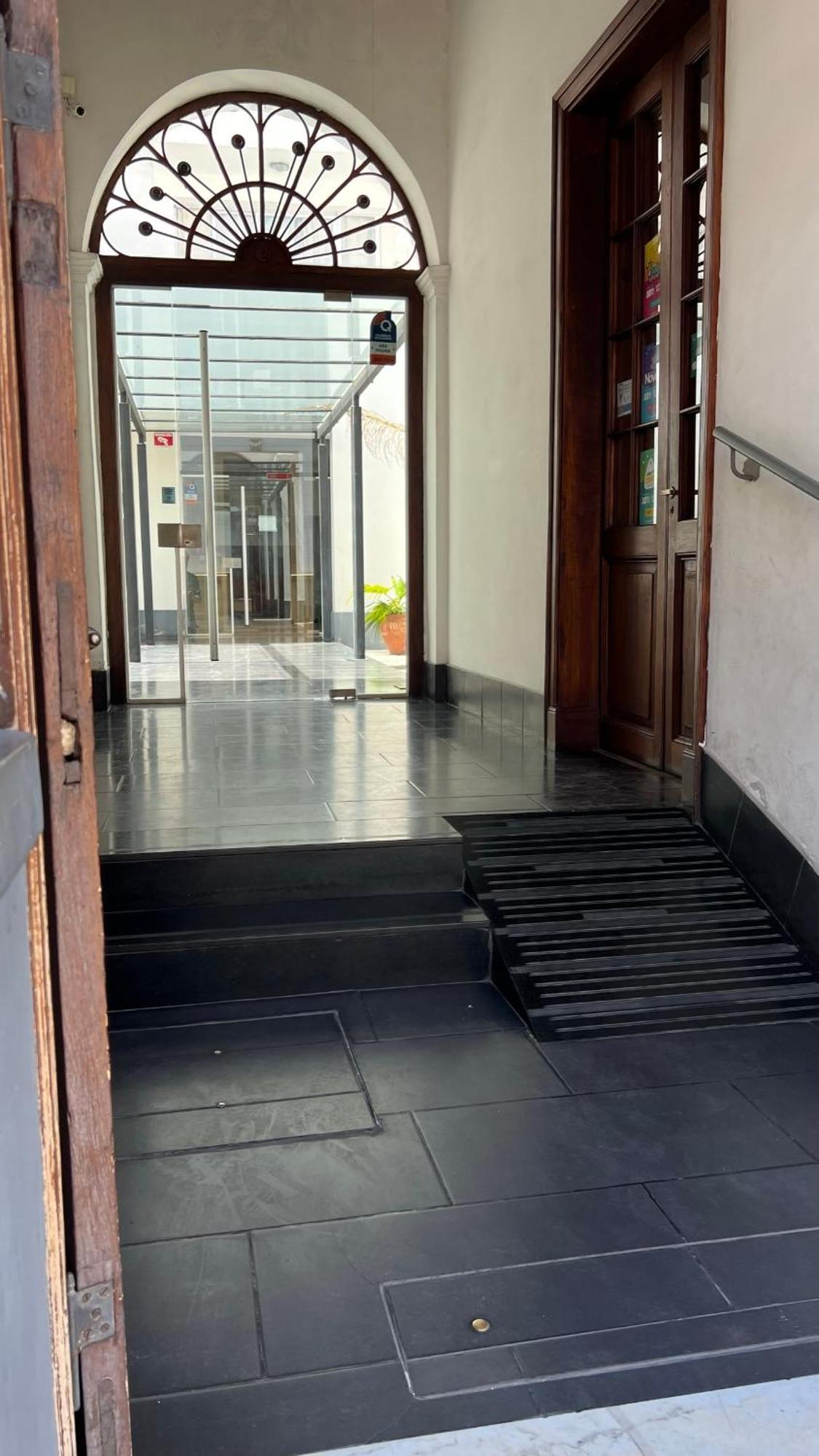 Moderno En Paseo Caseros Salta