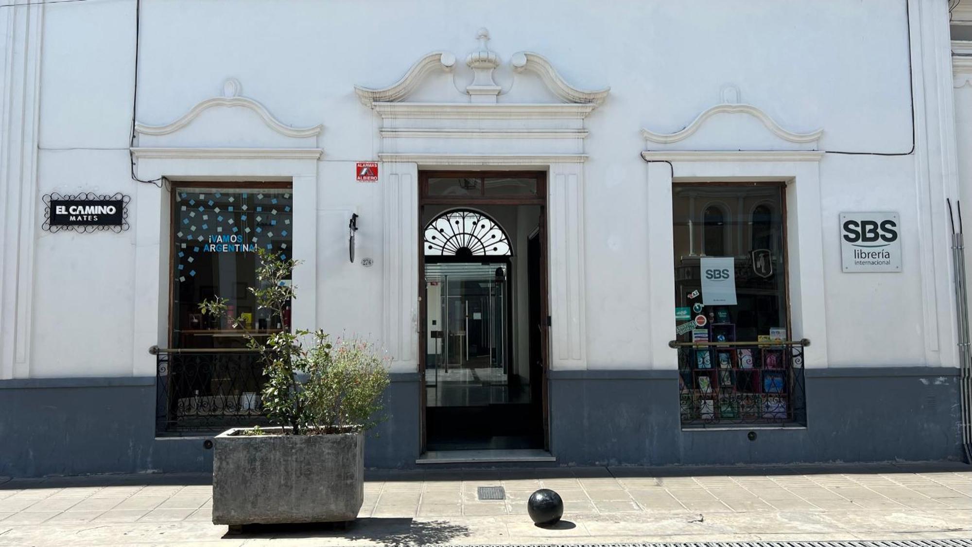 Moderno En Paseo Caseros *
