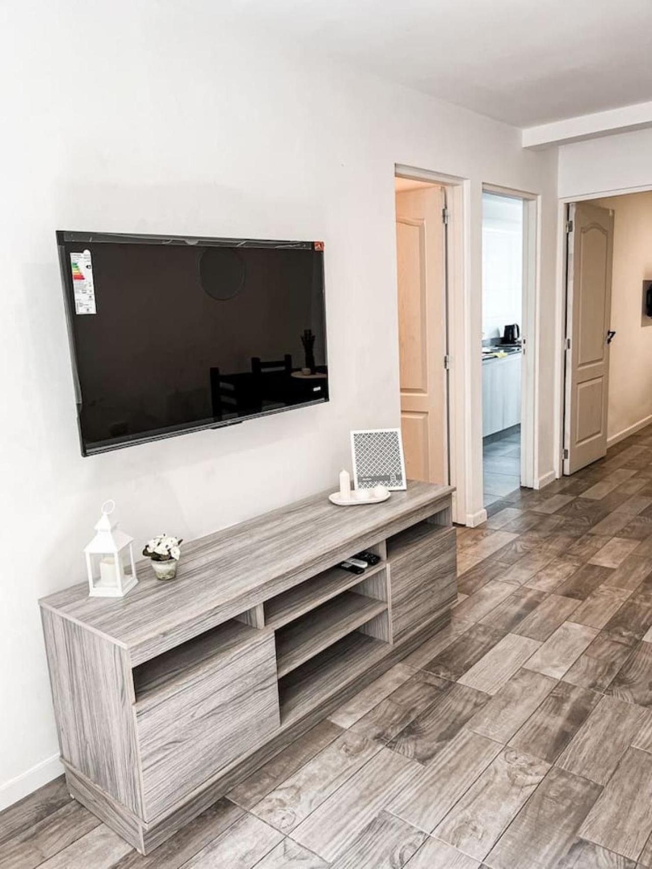 Dpto Ubicado En Centro De 3 Apartamento *