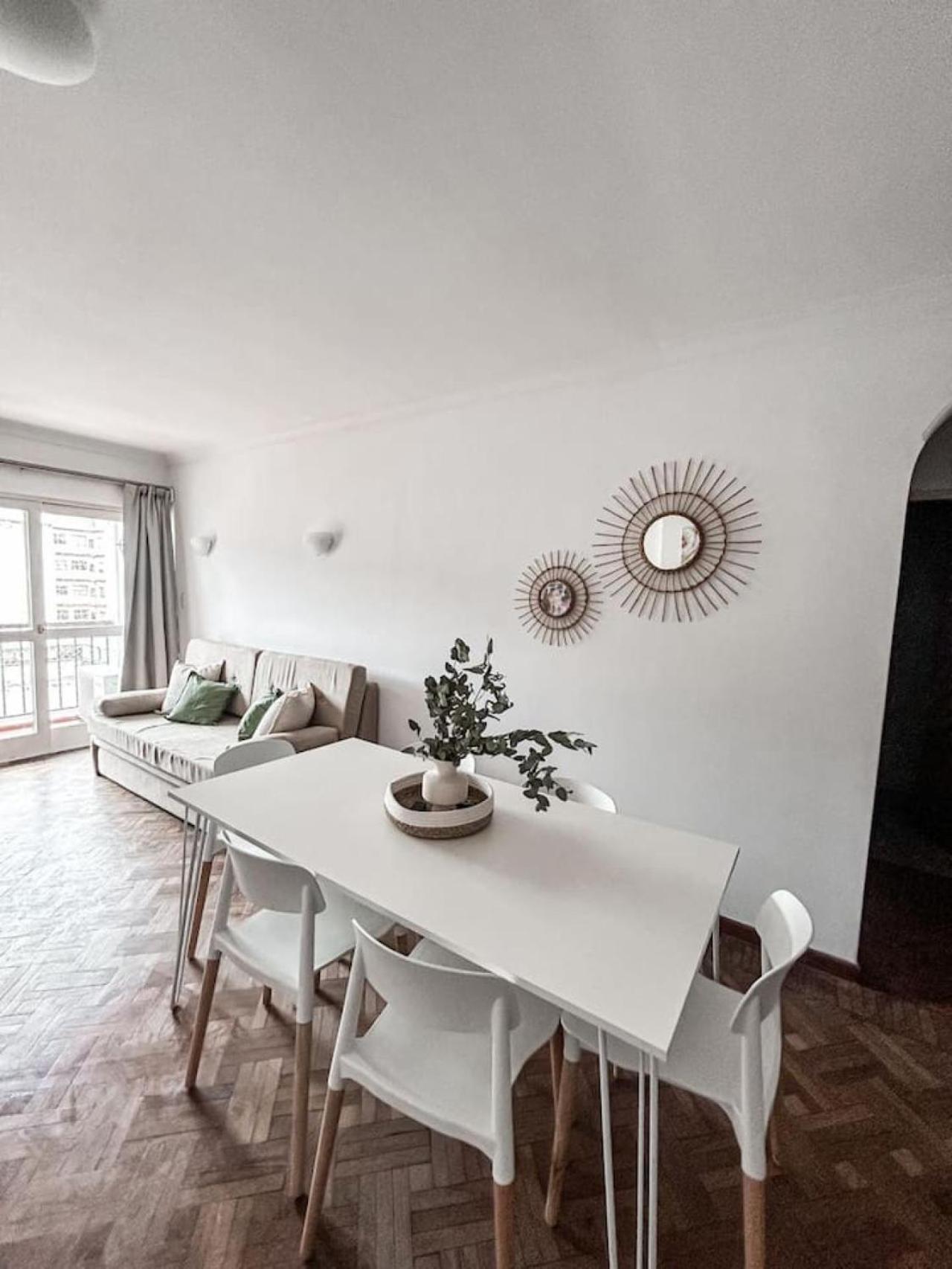 Apartamento Dpto En Pleno Centro De Con Cochera *