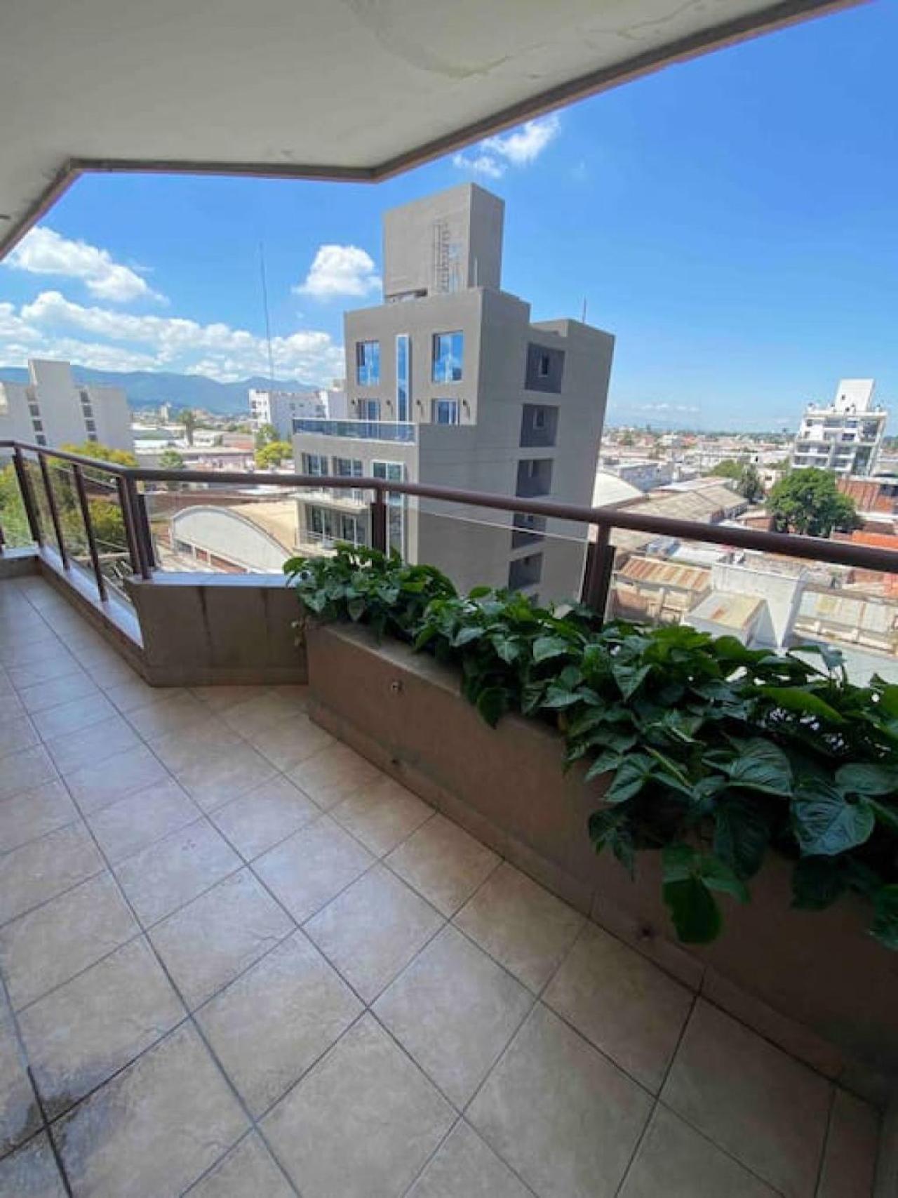 Apartamento Amplio Depto Tres Y Dos Banos Familia 5b