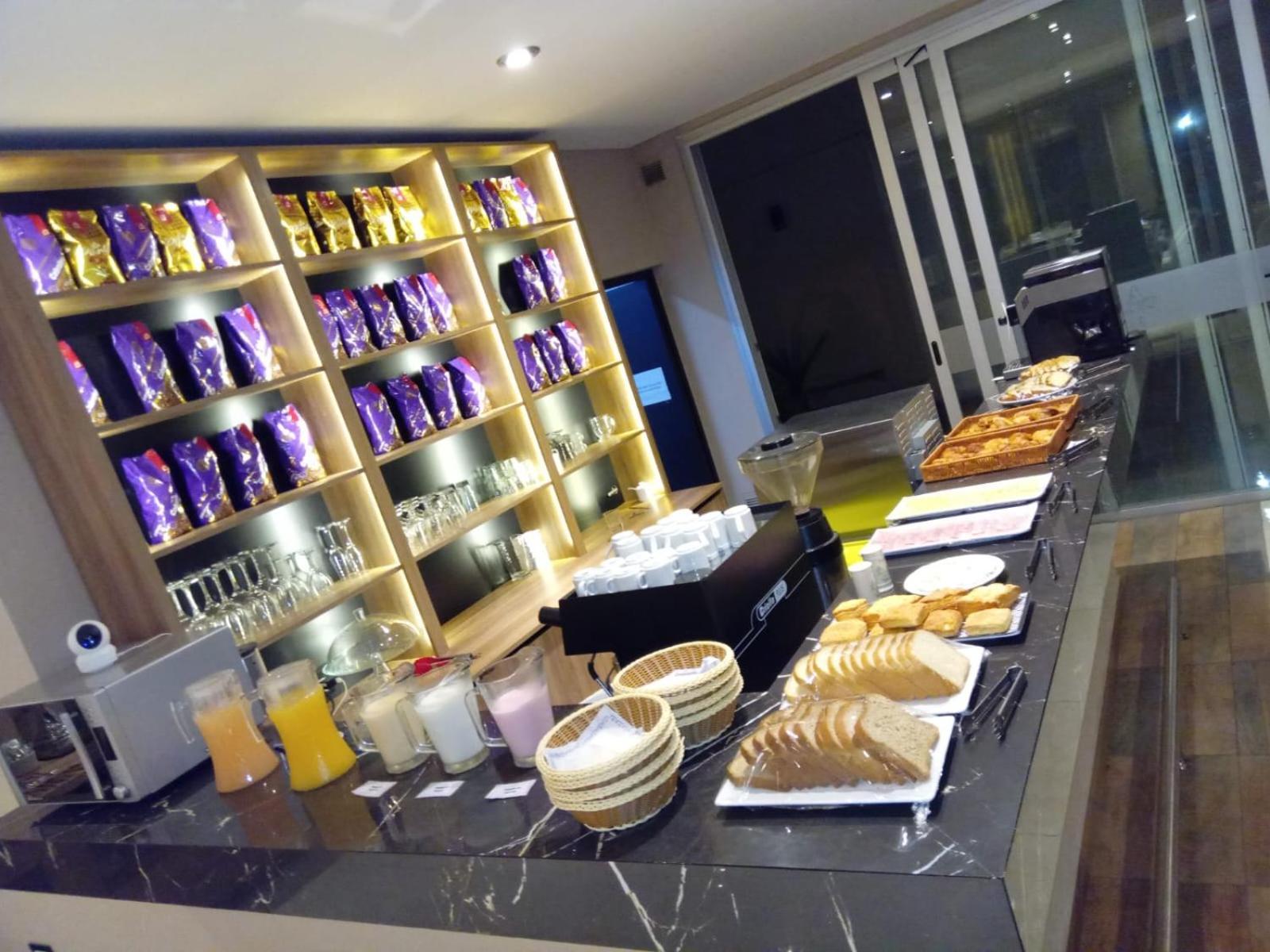 Hotel Alvarado Salta