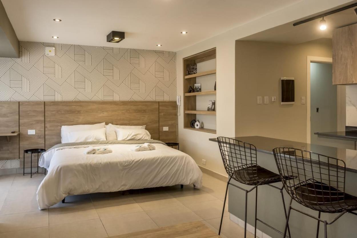 Belgrano's Flats
