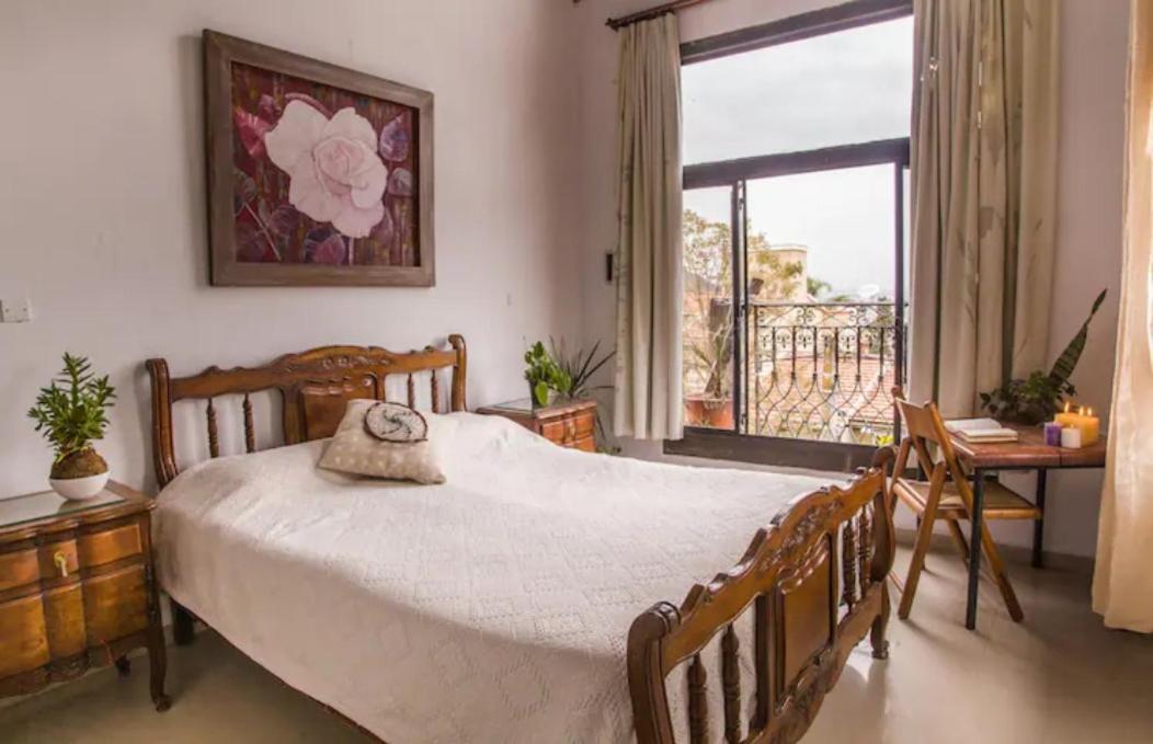 Casa Laberinto, Con Vista A La Ciudad Salta