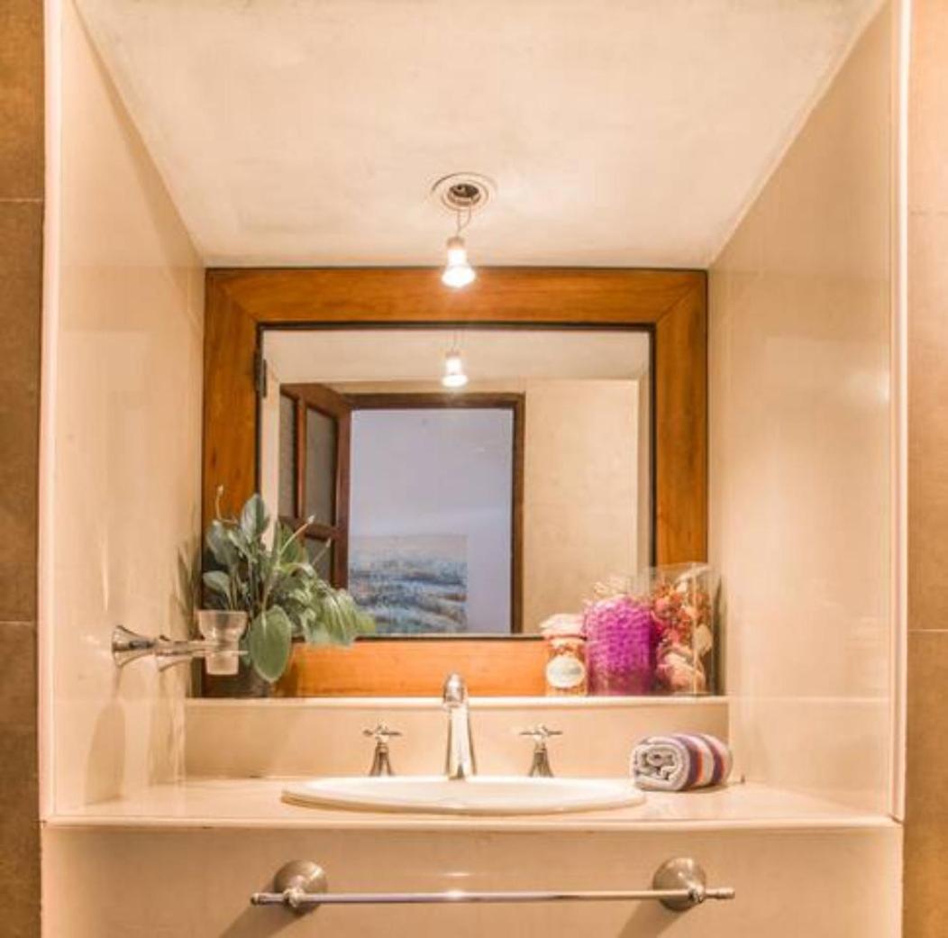Apartamento Casa Laberinto, Con Vista A La Ciudad