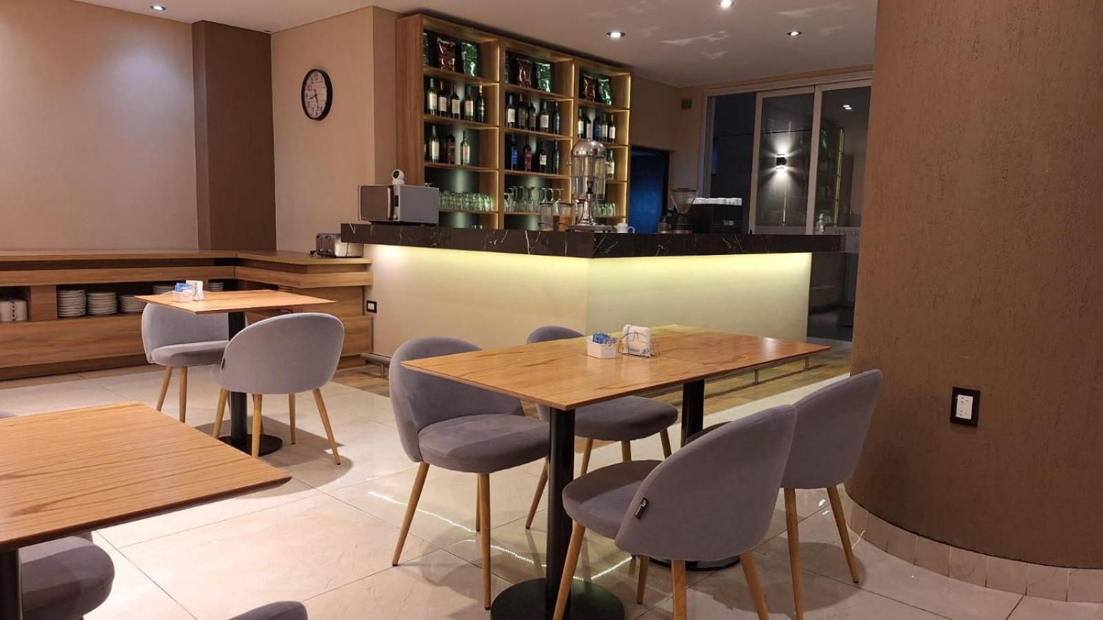 Hotel Alvarado Salta