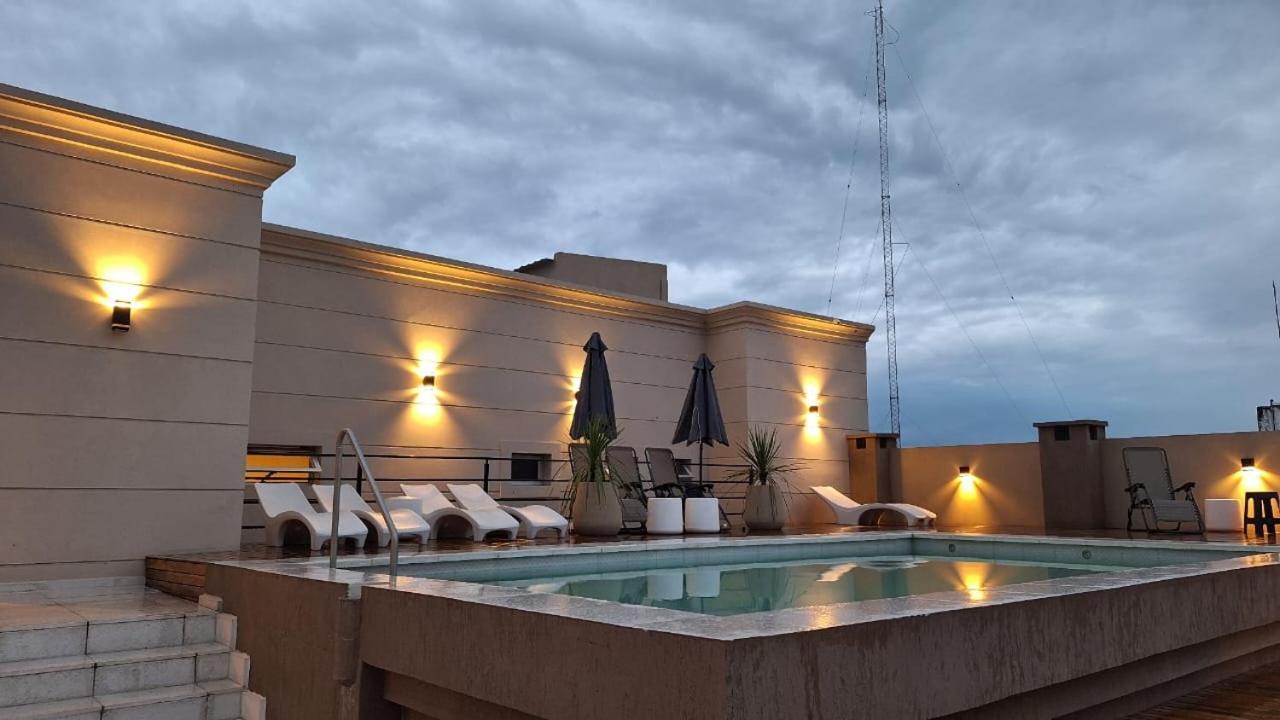 Alvarado Hotel