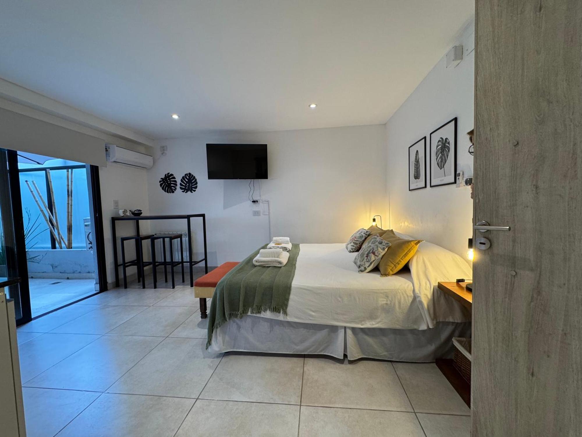 Monoambiente Con Pileta, Cochera Y Wi-fi Ideal 2 Huespedes Salta