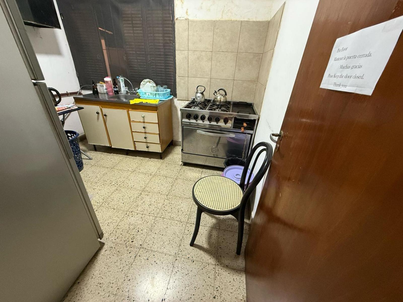 Vicente Hostal
