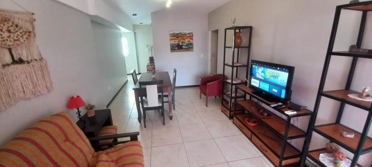 Departamento Calle Balcarce Hermosa Vista Y Parrilla Apartamento