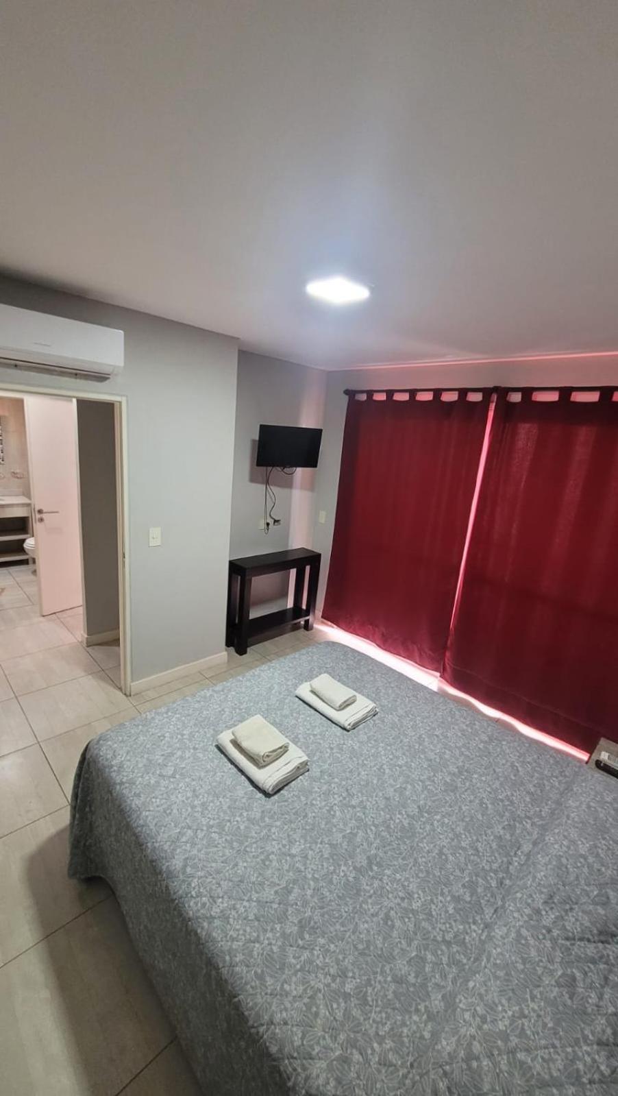 Dean Funes 108 Apartamento *