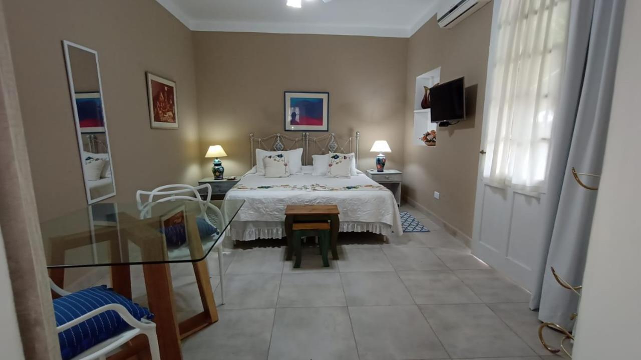 Apartamento Hermoso Departamento Con Patio, Pleno Centro