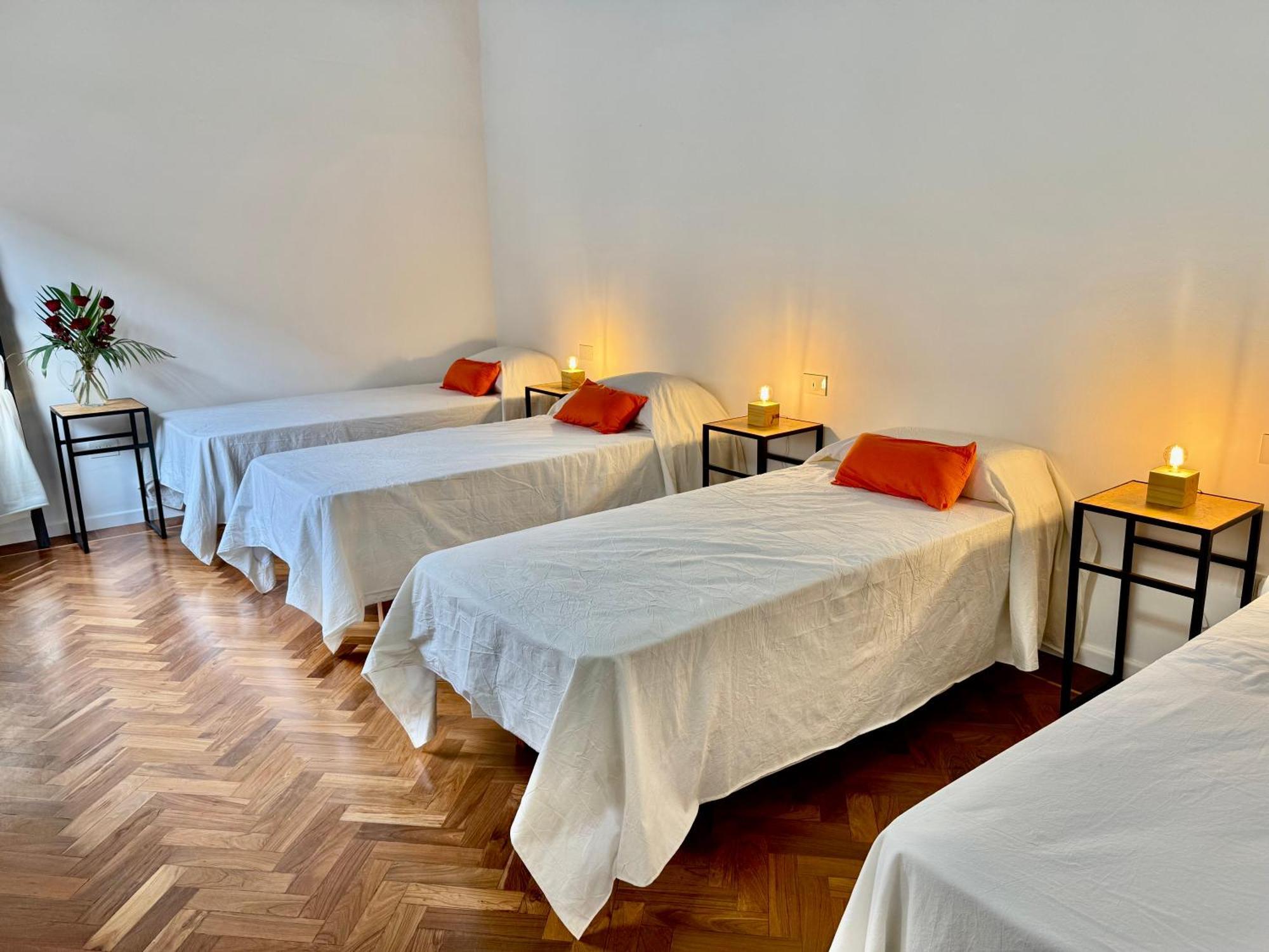 Clivias Hostal