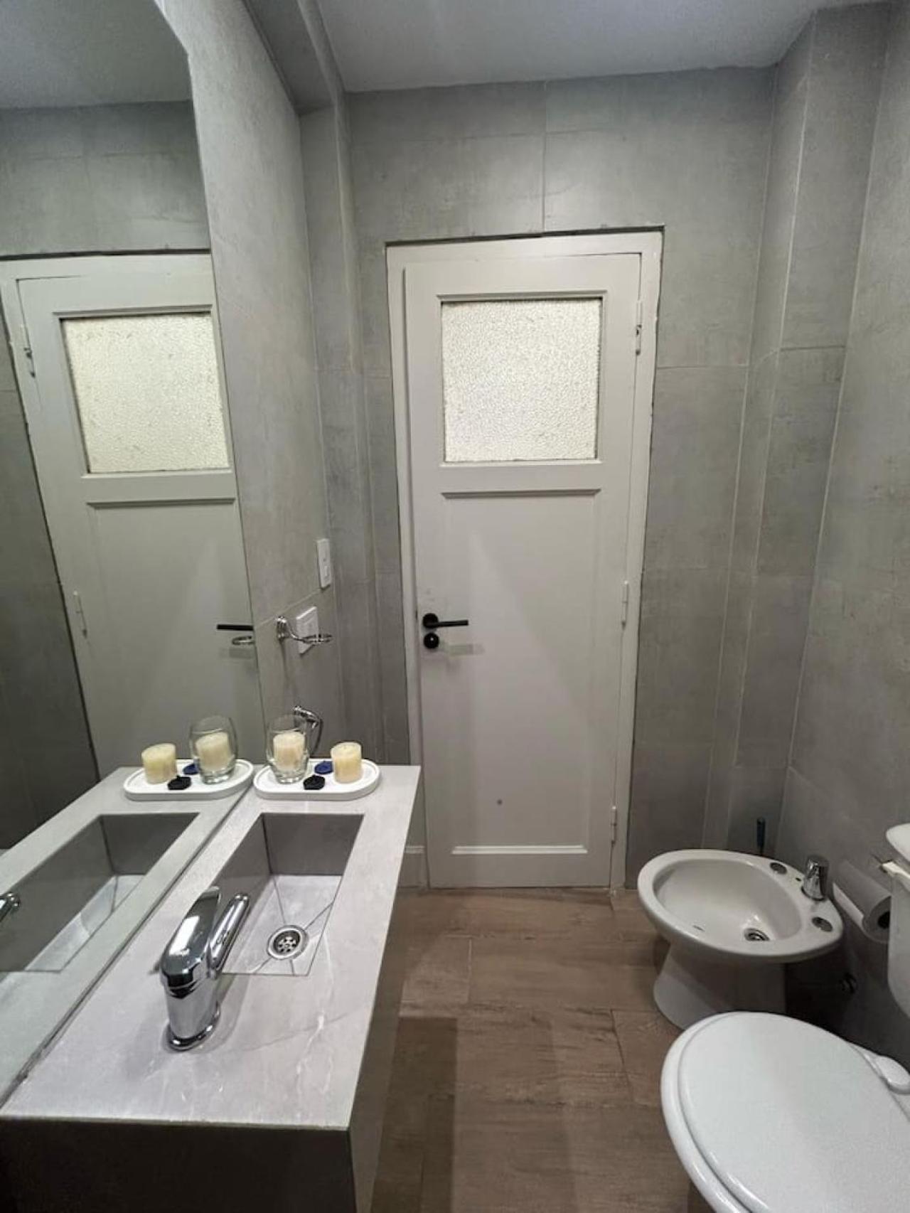 Apartamento Comodo Dpto 2 En Pleno Centro De *