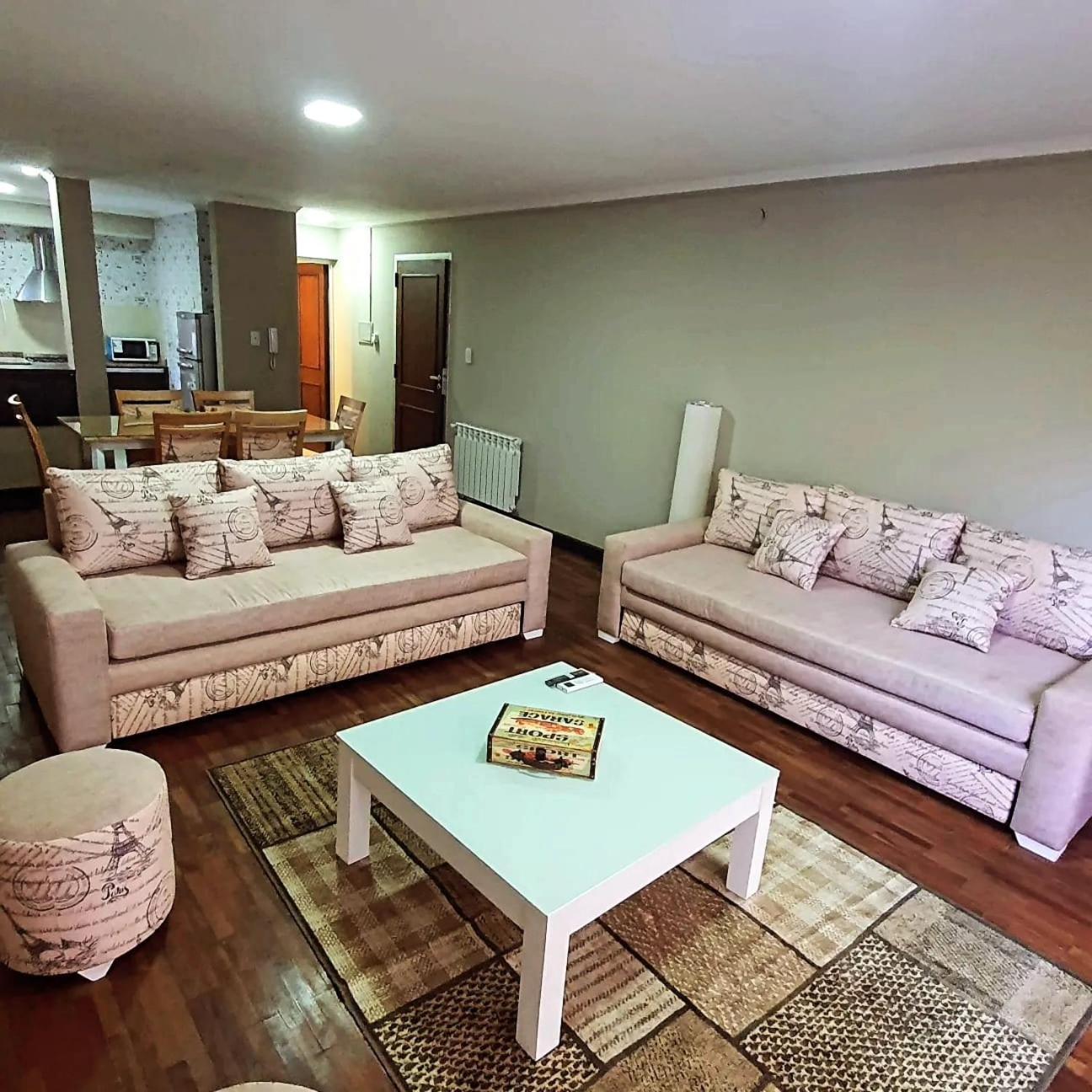 Departamento Caseros Centro Apartment