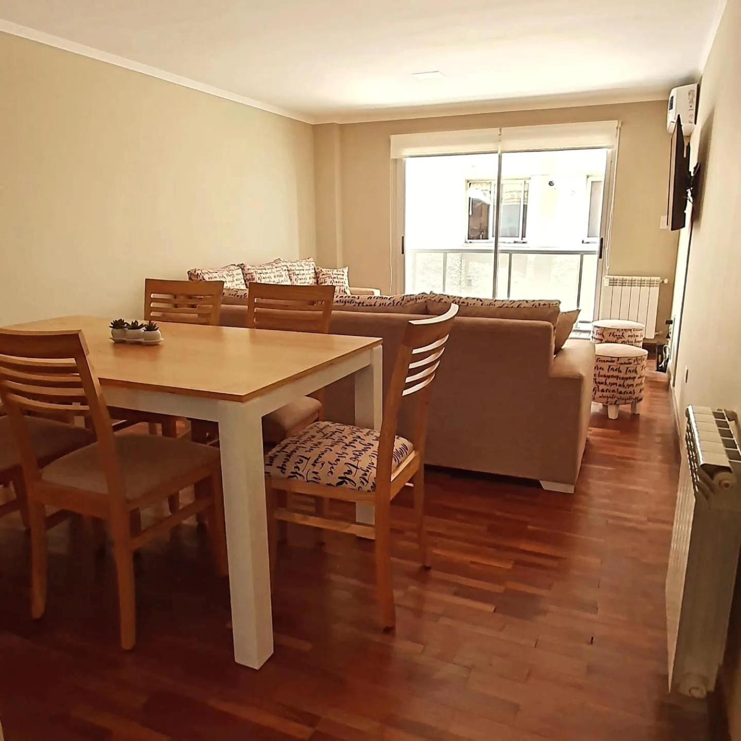 Departamento Caseros Centro Apartment *