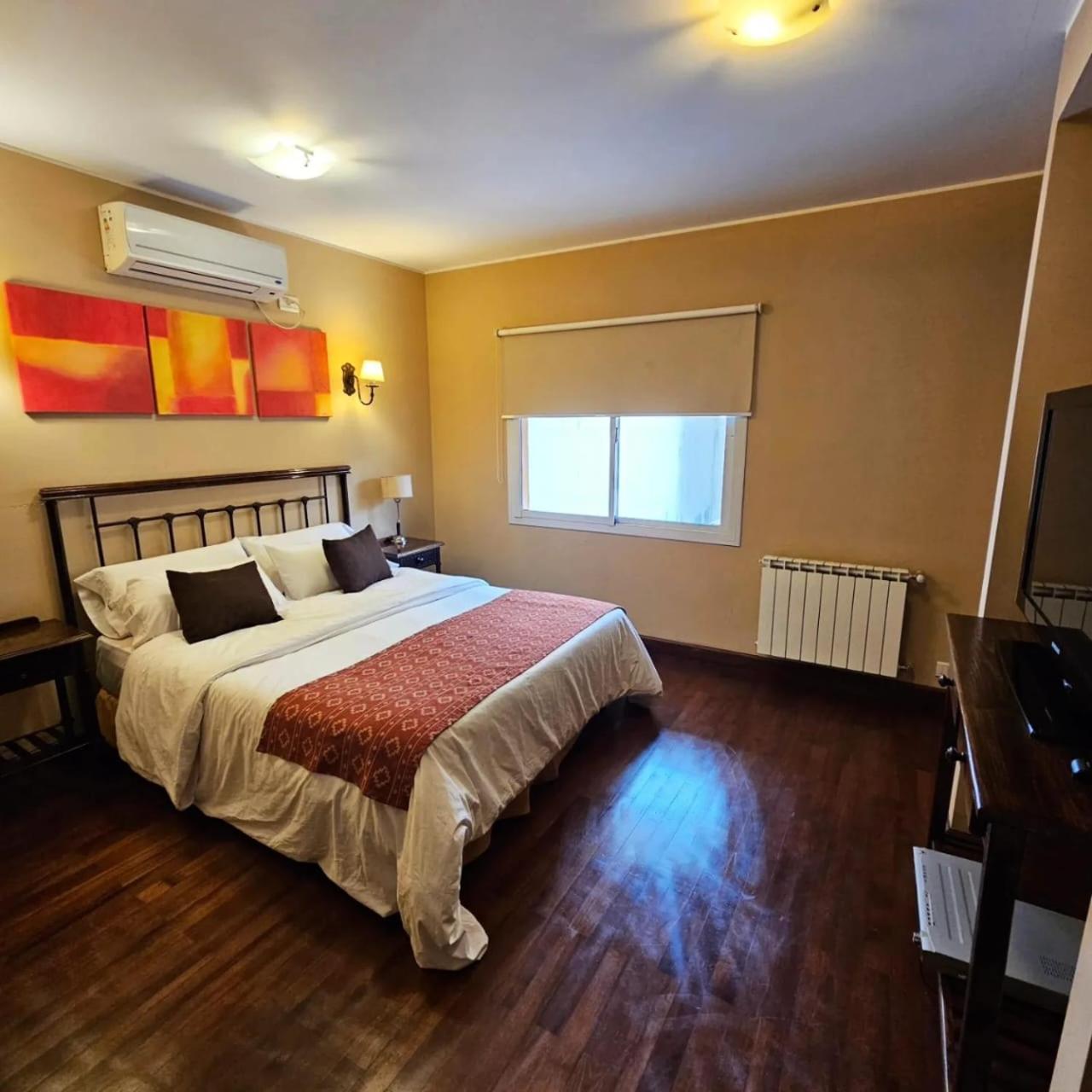 Departamento Caseros Centro Apartment Salta