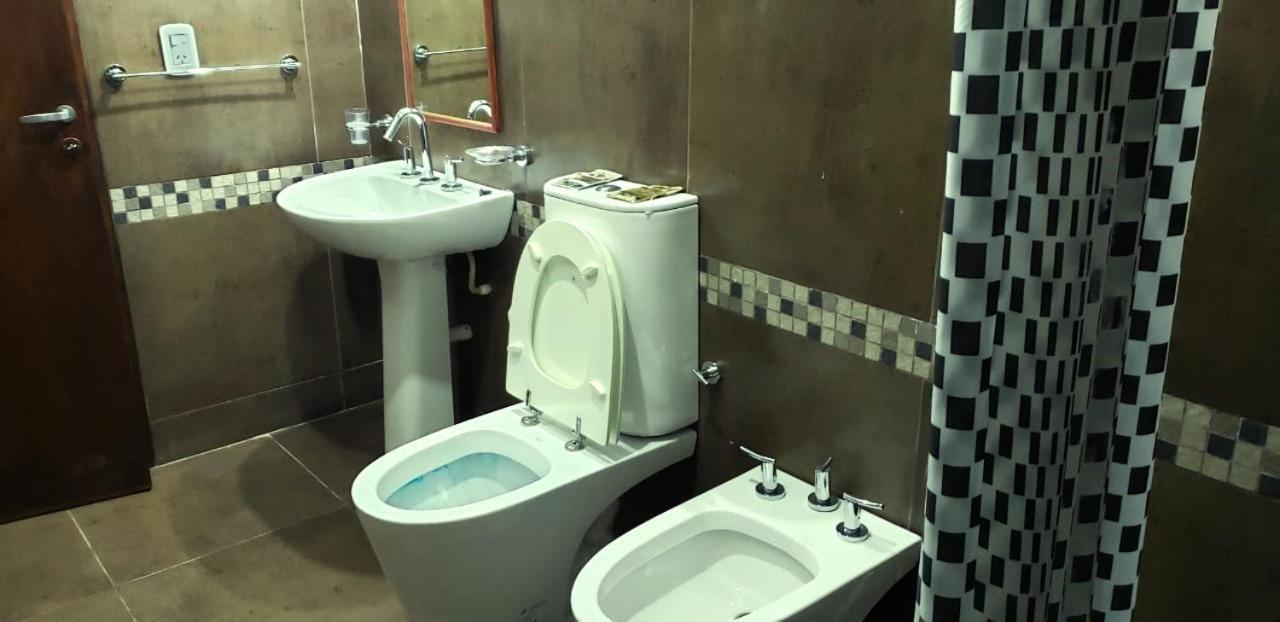 Hermosa Casa En Barrio Privado *