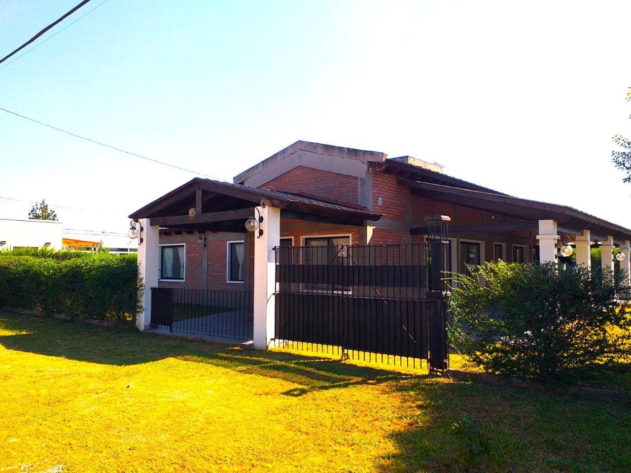 Hermosa Casa En Barrio Privado * Salta