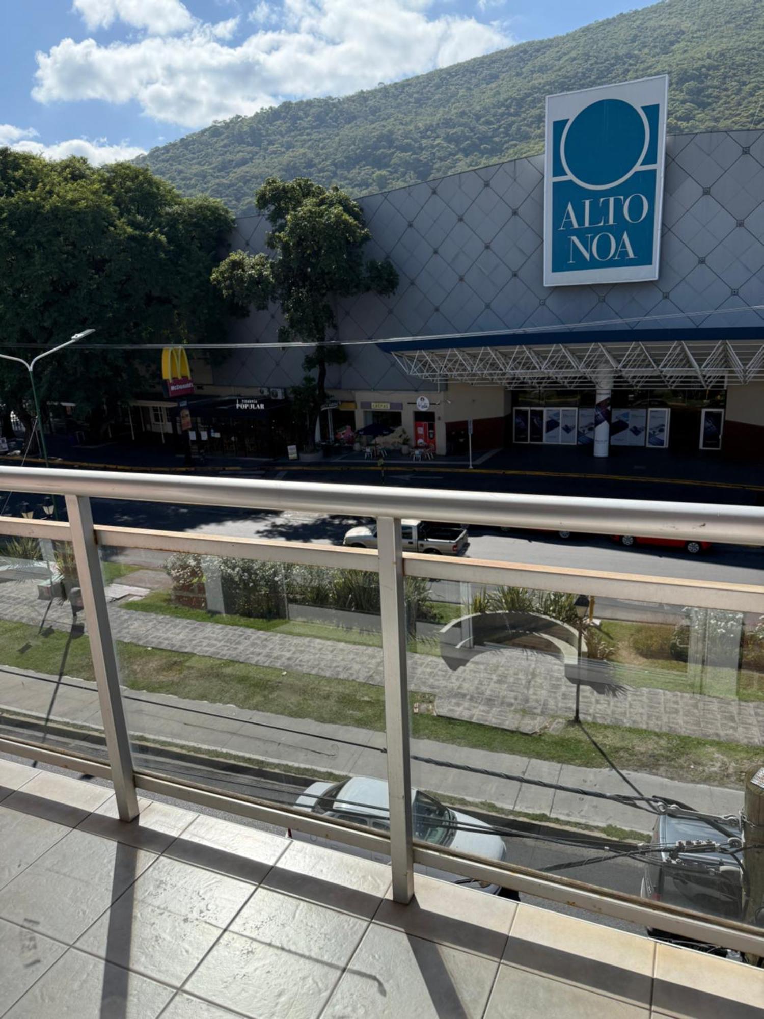 Apartamento Excelente Departamento De Categoria En La Mejor Zona Turistica Frente Al Shopping Salta