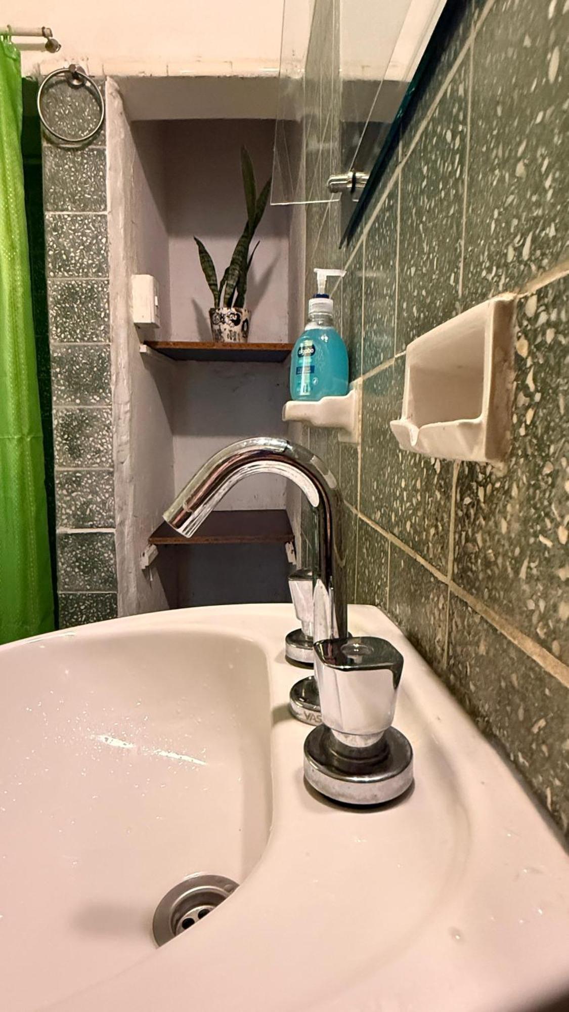 Casa Nuestra Hostal