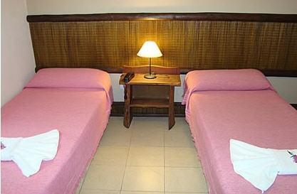 La Giralda Hotel