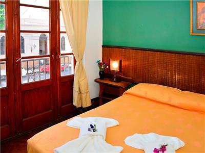 Hotel La Giralda Salta