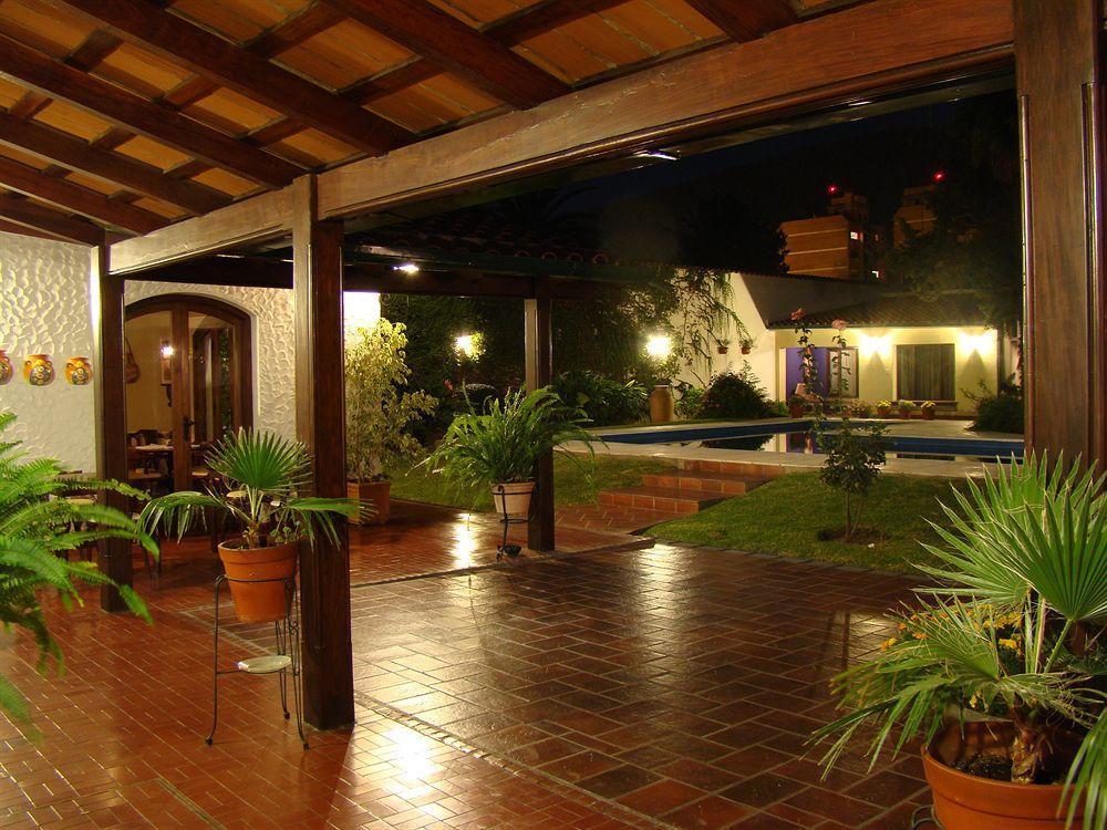 Boutique La Candela 3*