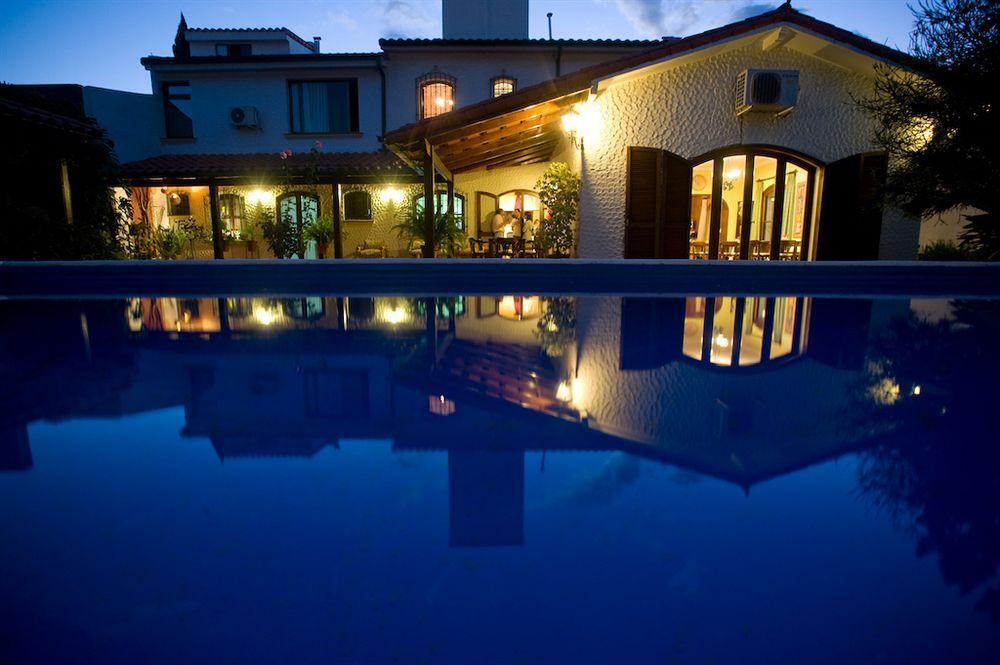 Boutique La Candela Hotel