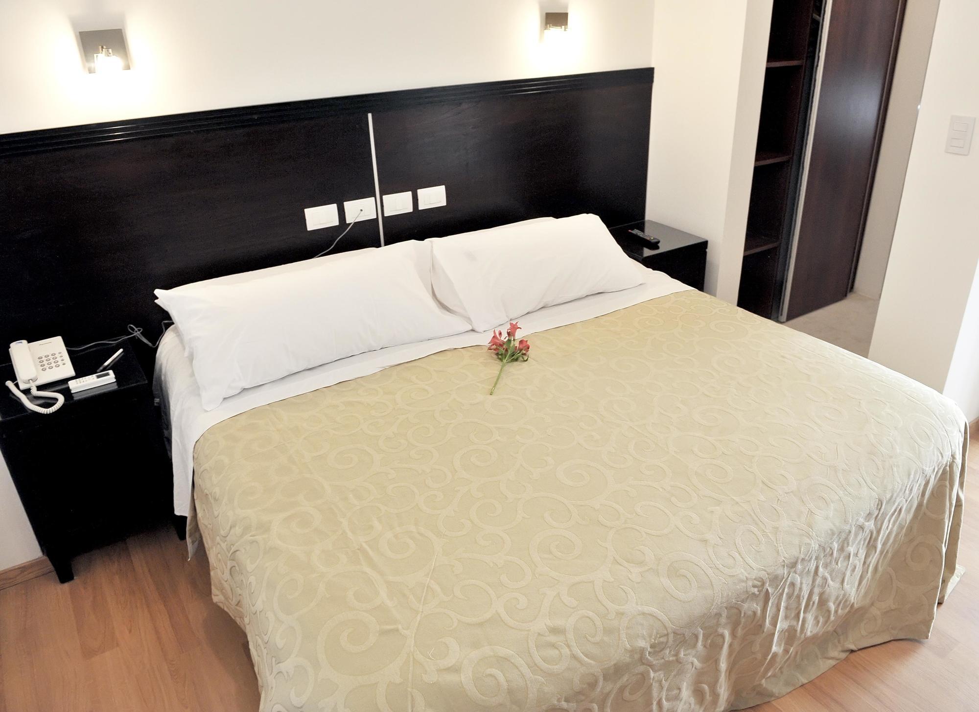 Hotel Luxor & Salta