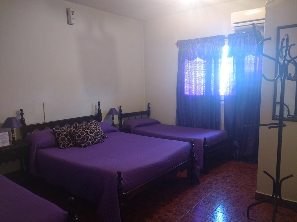 Satiri Hotel *